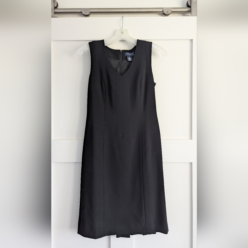 Ann Taylor Black Sleeveless Dress SZ 2P